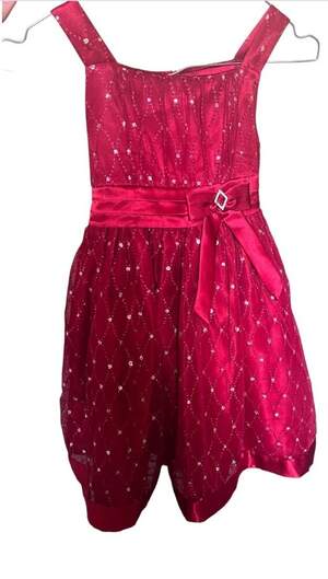 Сукня святкова